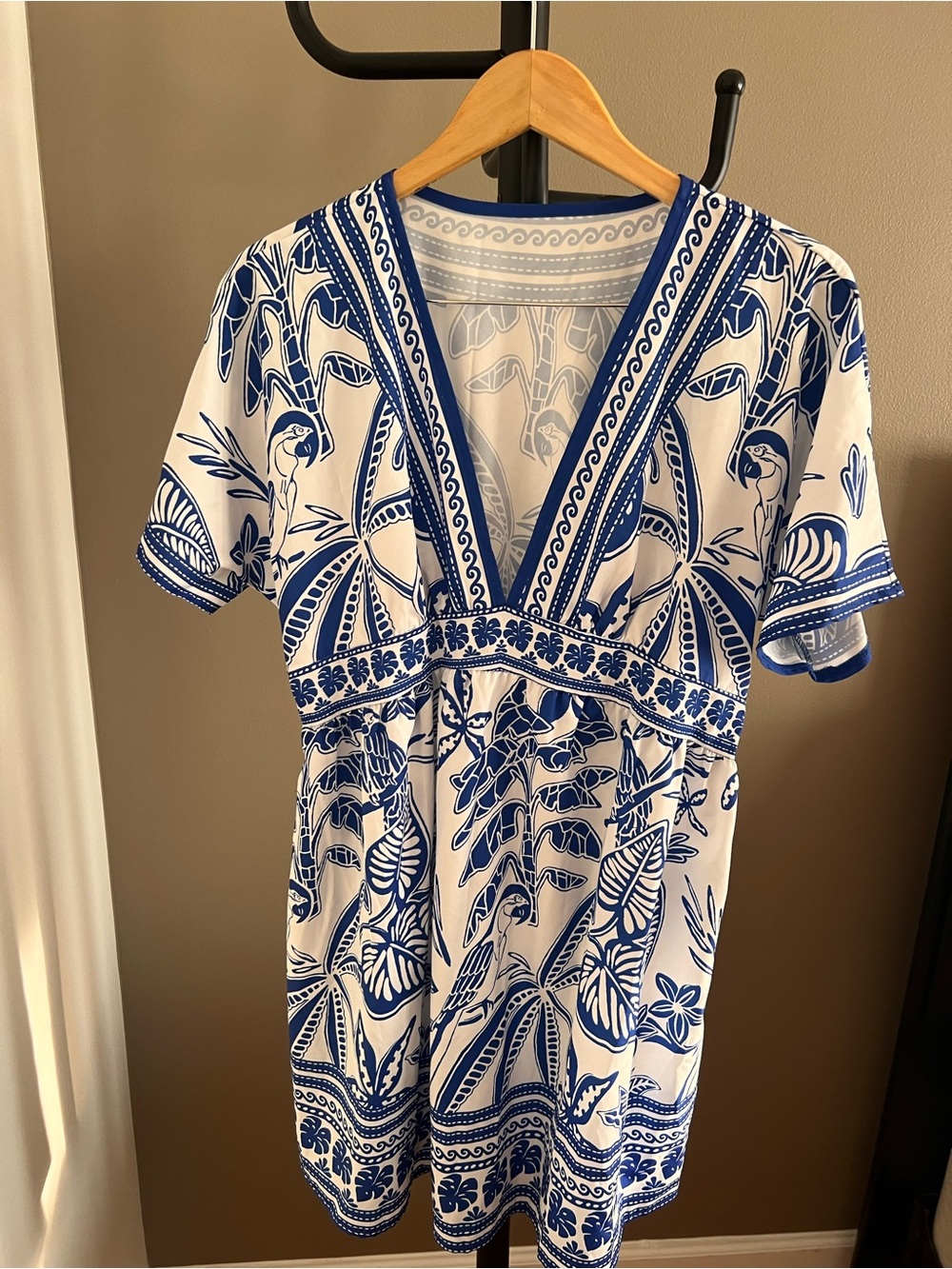 U.S. Size XL - SHEIN Blue and White Printed V-Neck Swim Coverup